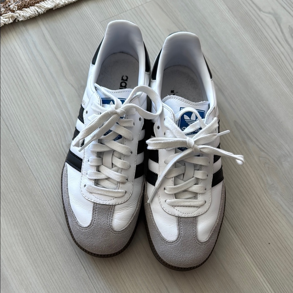 Adidas Sambas Sz 7